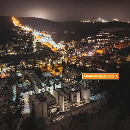 Cicha, Sun & Snow 아파트 *